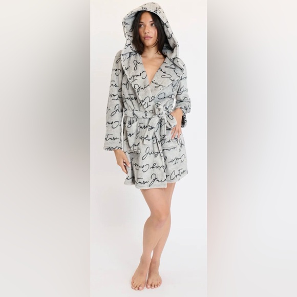 Juicy Couture Hooded Luxe Plush Robe L/XL Heather Gray Script Logo NWT Cozy - Picture 2 of 7